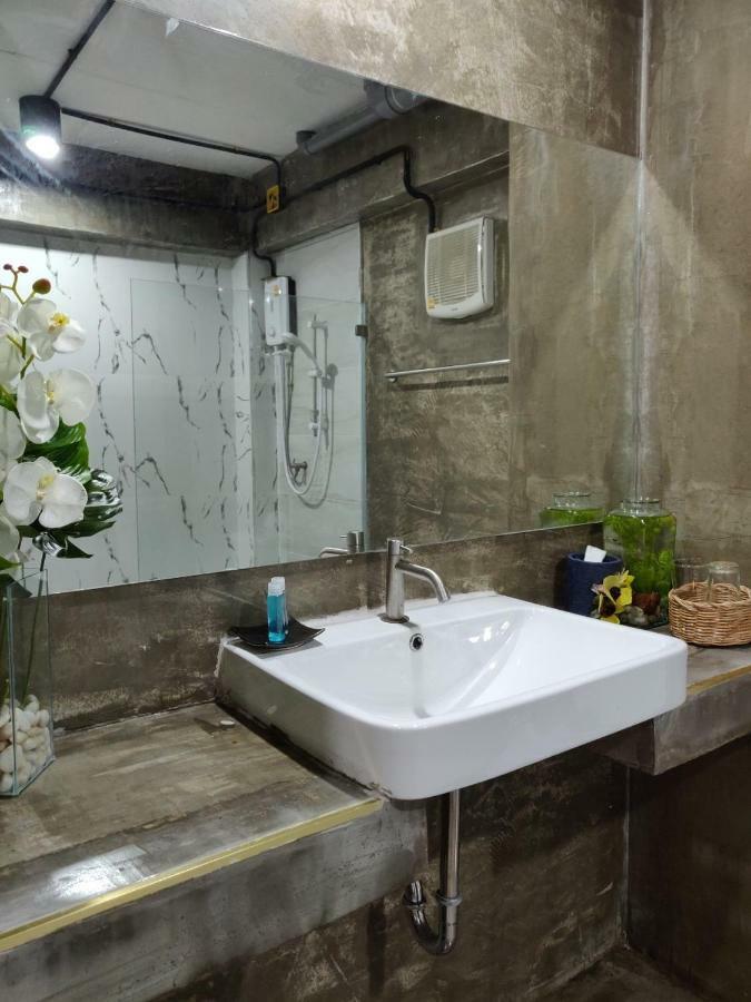 The Hog Otel Bangkok Dış mekan fotoğraf